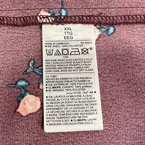 * NWOT  Old Navy Woman’s Maroon Floral Scoop Neck Sz XXL - Picture 8 of 8